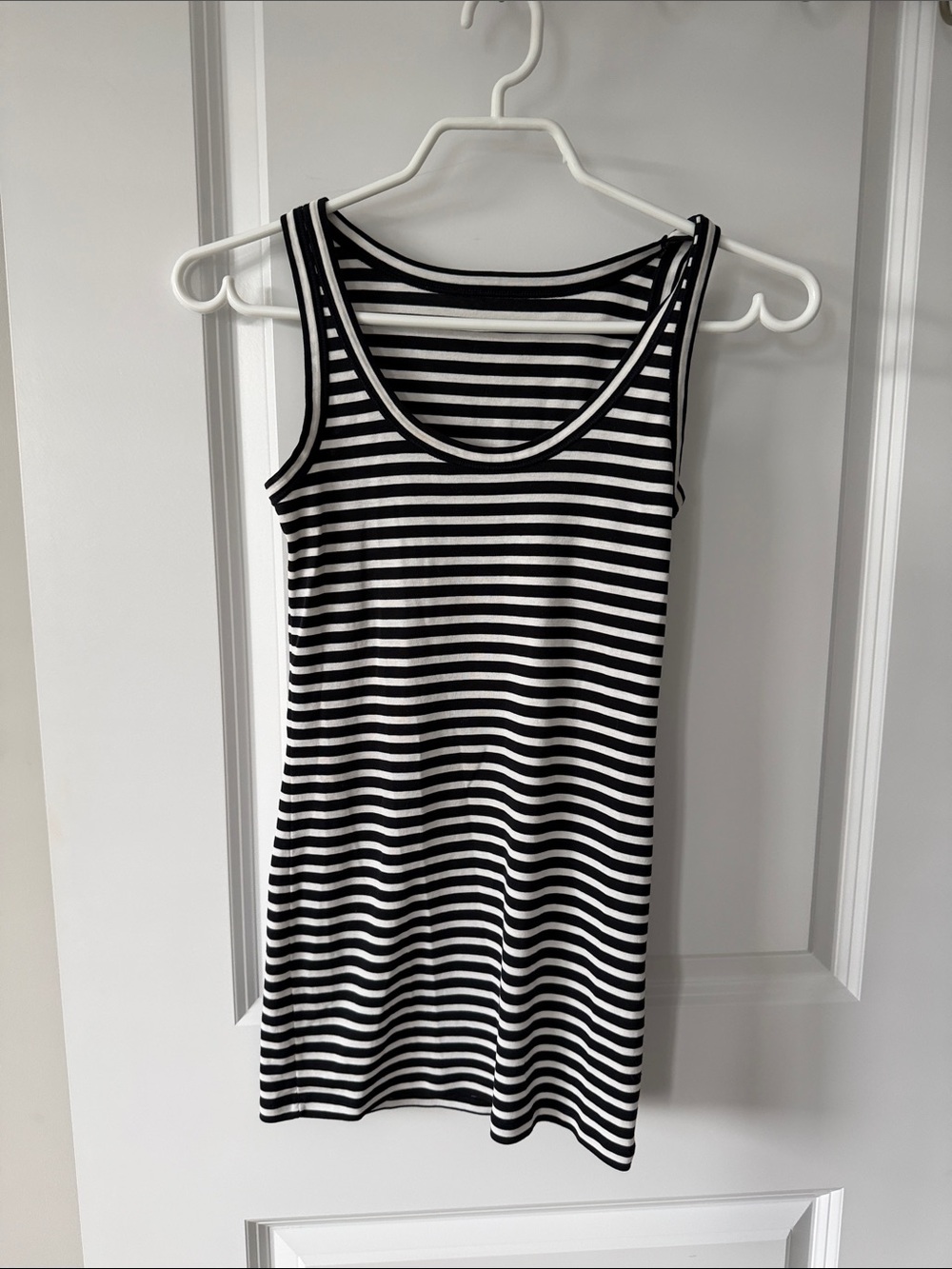 Marc Cain Black & White Striped Sleeveless Tank